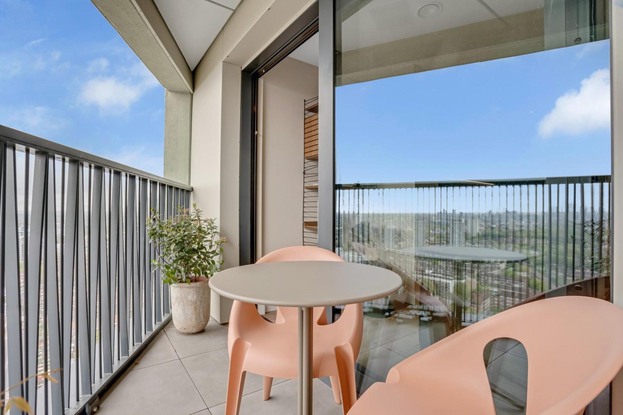 Appartement Riverstone Heights Londen